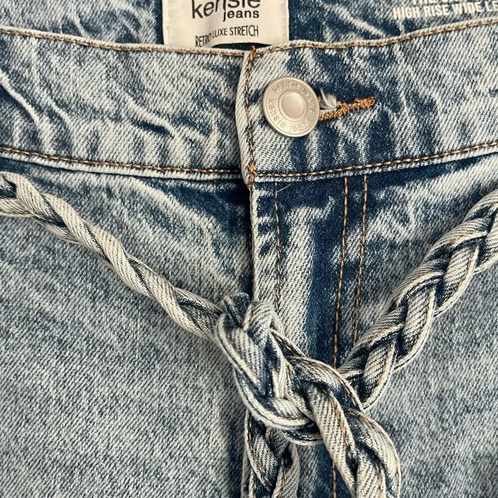 Kensie Light Blue Flare Jeans Retro Luxe Stretch Color: Stone Wash Size: 14/32